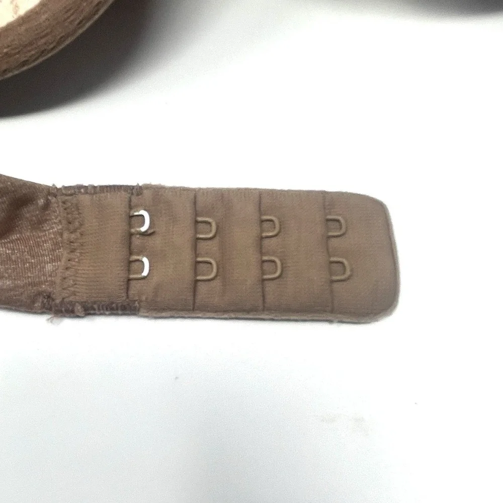 Victoria's Secret 32D Uplift Semi Demi Brown‎ Multiway Underwire Bra